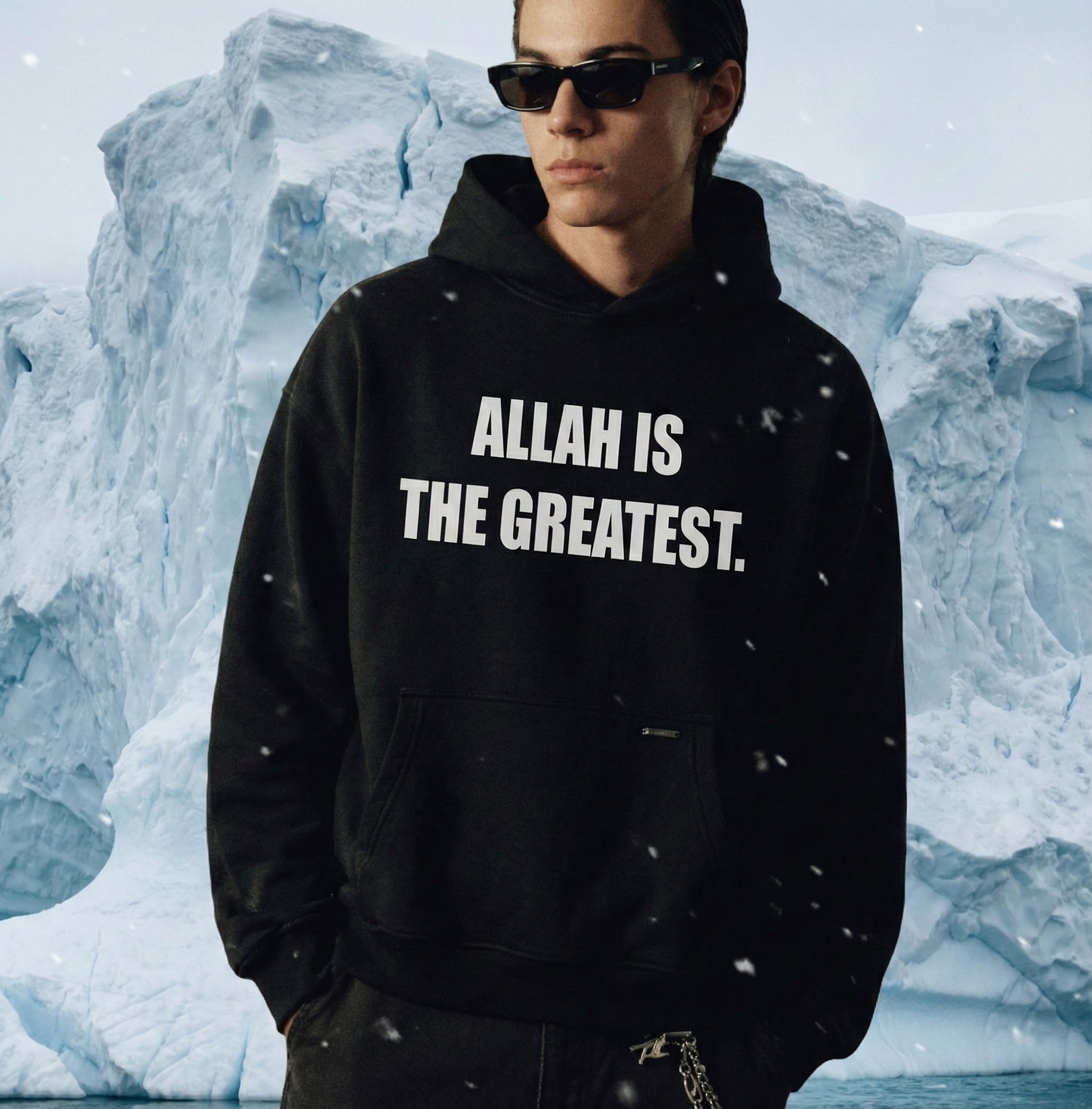 SIGNATURE HOODIE | NOIR